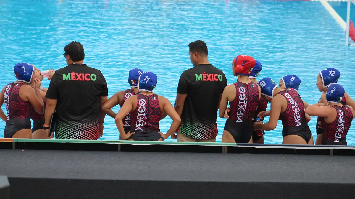 POLO ACUÁTICO-COMPETENCIA-MEDELLÍN