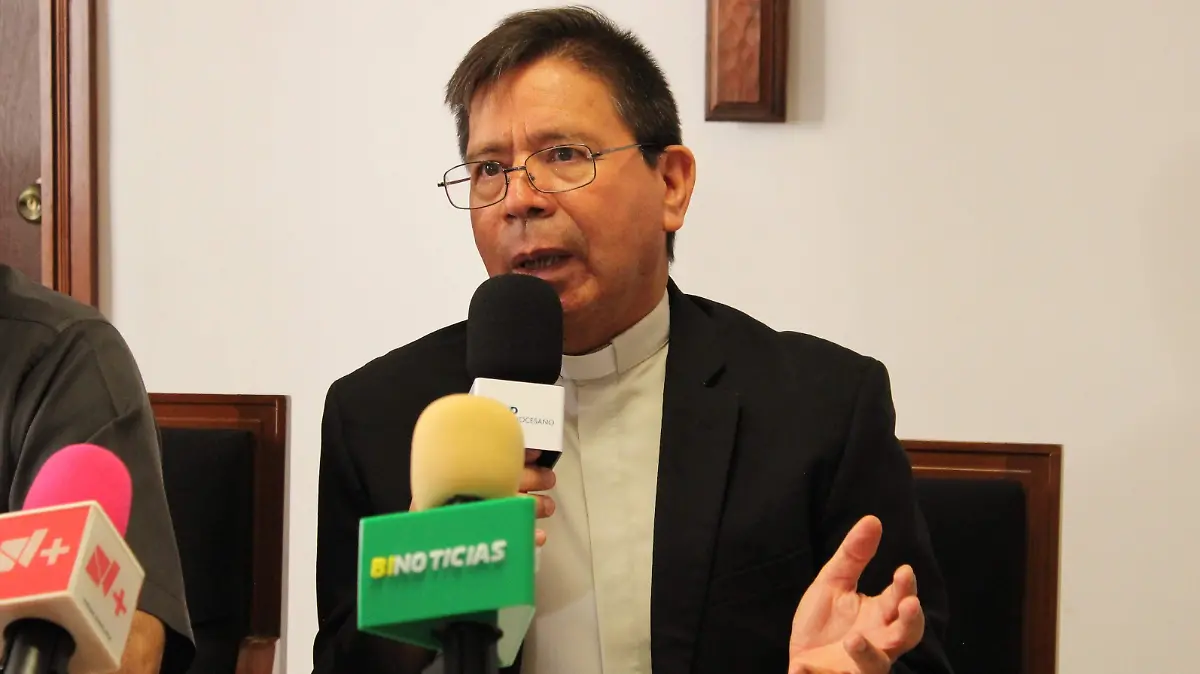 PADRE ROGELIO PEDROZA