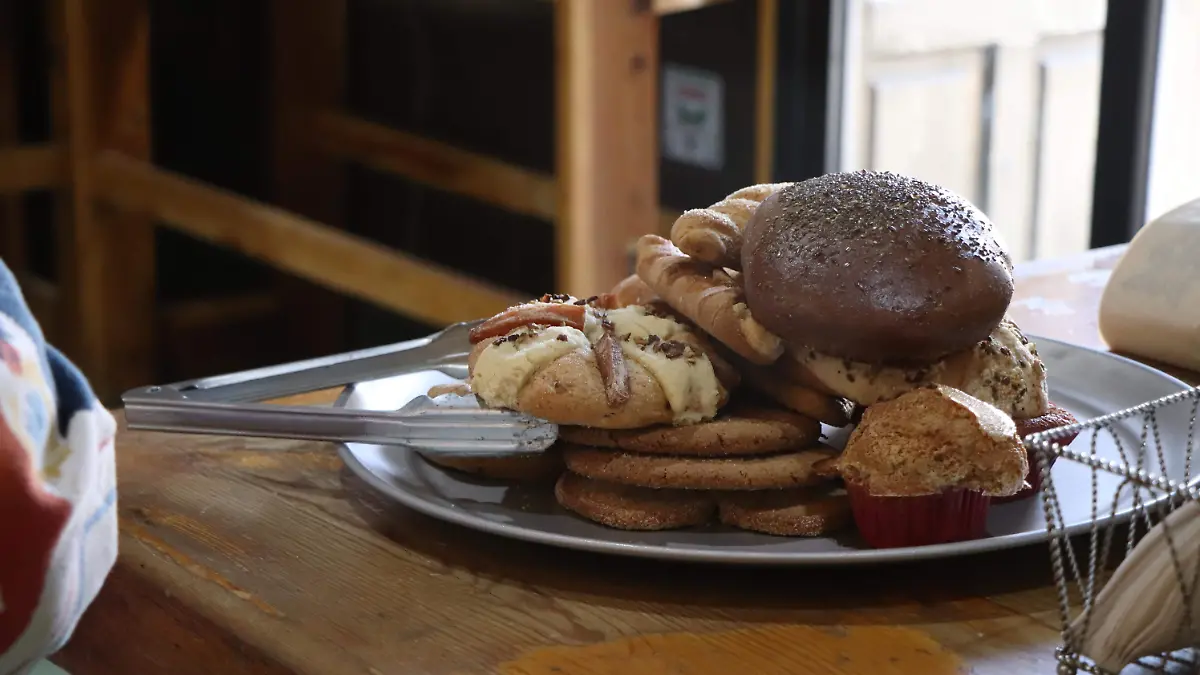 VENTAS PAN-PANES-LLUVIAS