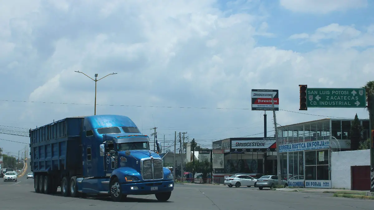 SEMAFOROS_VIALIDAD_CALLES