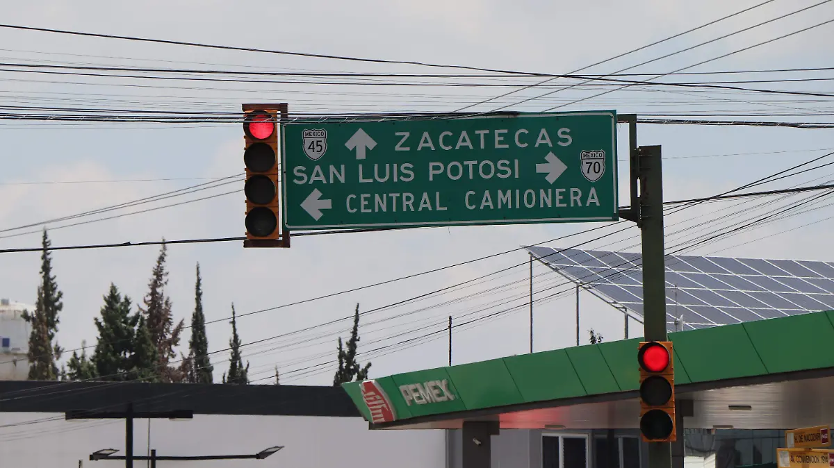 SEMAFORO-HEROE DE NACOZARI