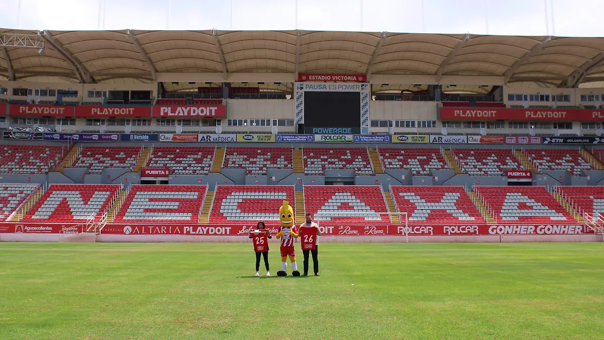 CIUDAD MADERAS patrocina a Necaxa (3)
