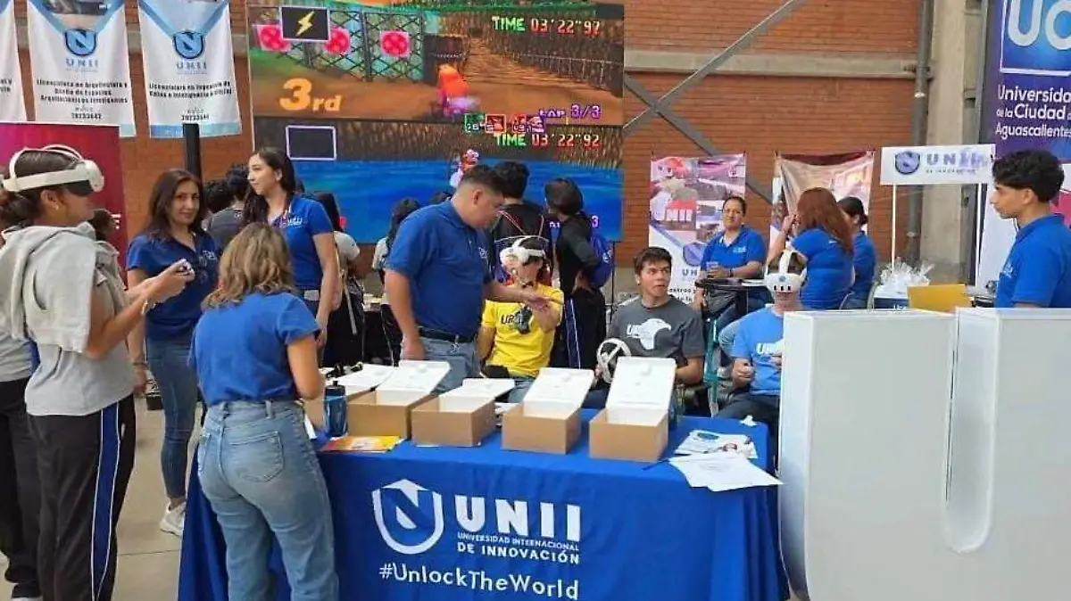 FERIA UNIVERSITARIA (3)