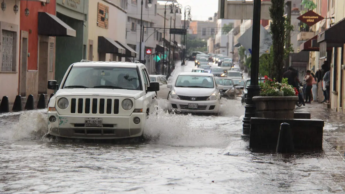 CALLES INUNDADAS (2)