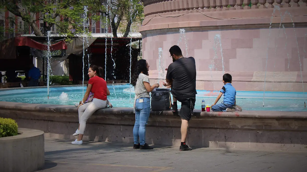 PADRES-ADOLESCENTES-APOYO