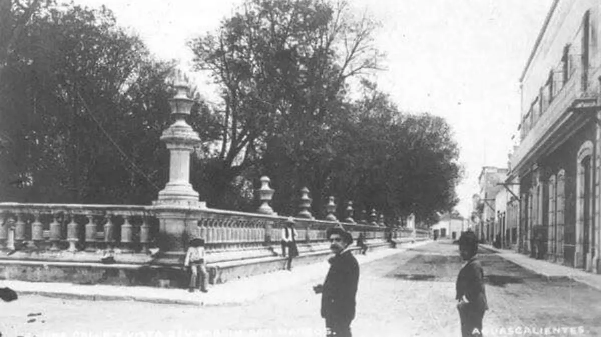 PRIMAVERA-TEATRO-HISTORIA