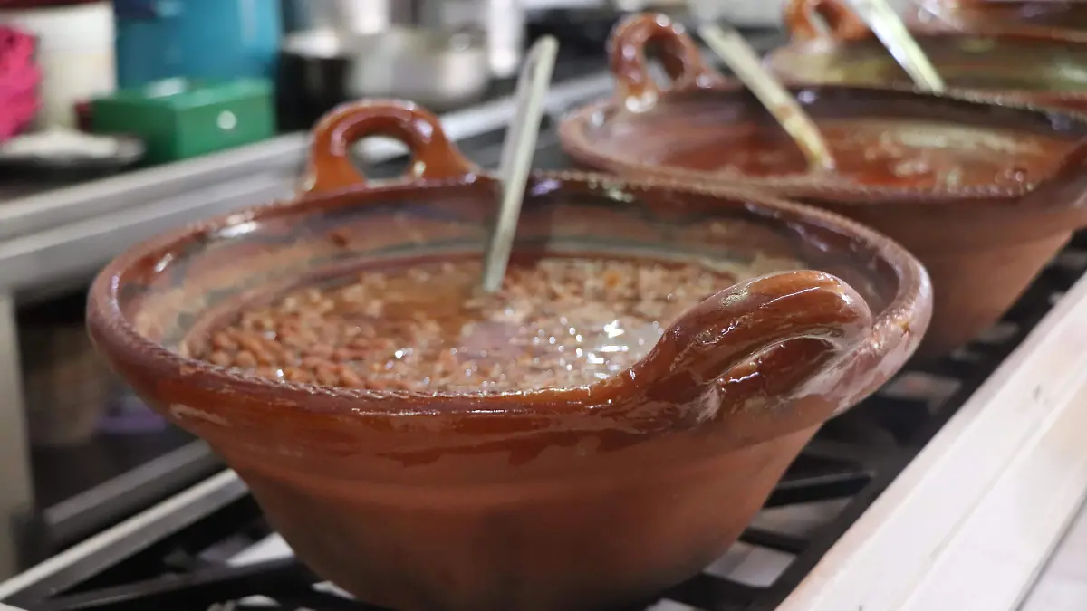 COCINA ECONÓMICA_PLATILLOS TRADICIONALES