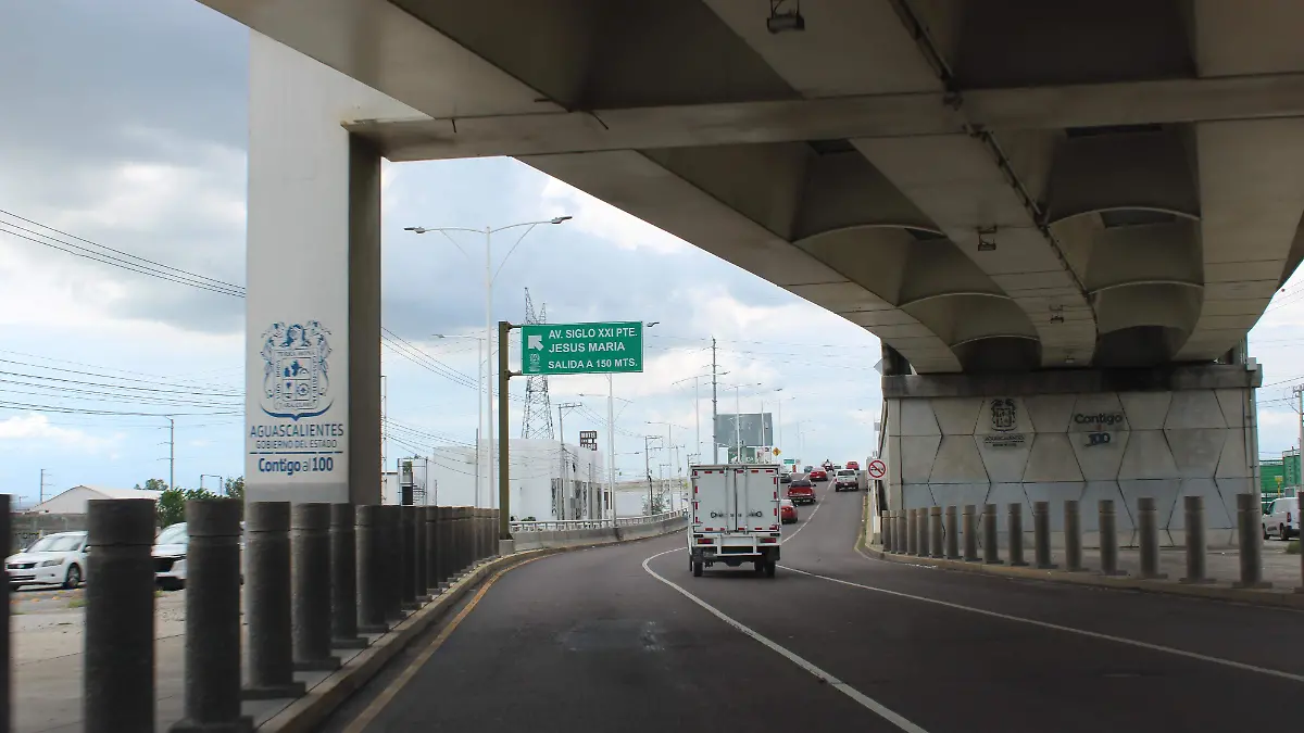 DISTRIBUIDOR VIAL_CARRETERA 45