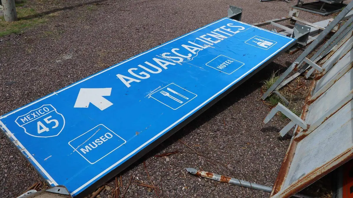 SEÑALETICAS DAÑANAS_VANDALIZADAS