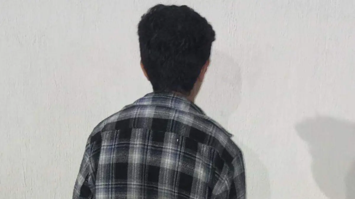 DETENIDO-AUTOS-DESTROZOS