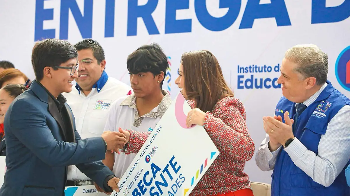 APOYO EDUCATIVO