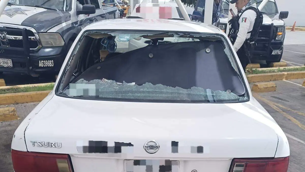 DETENIDOS-RIÑA-VIRAL