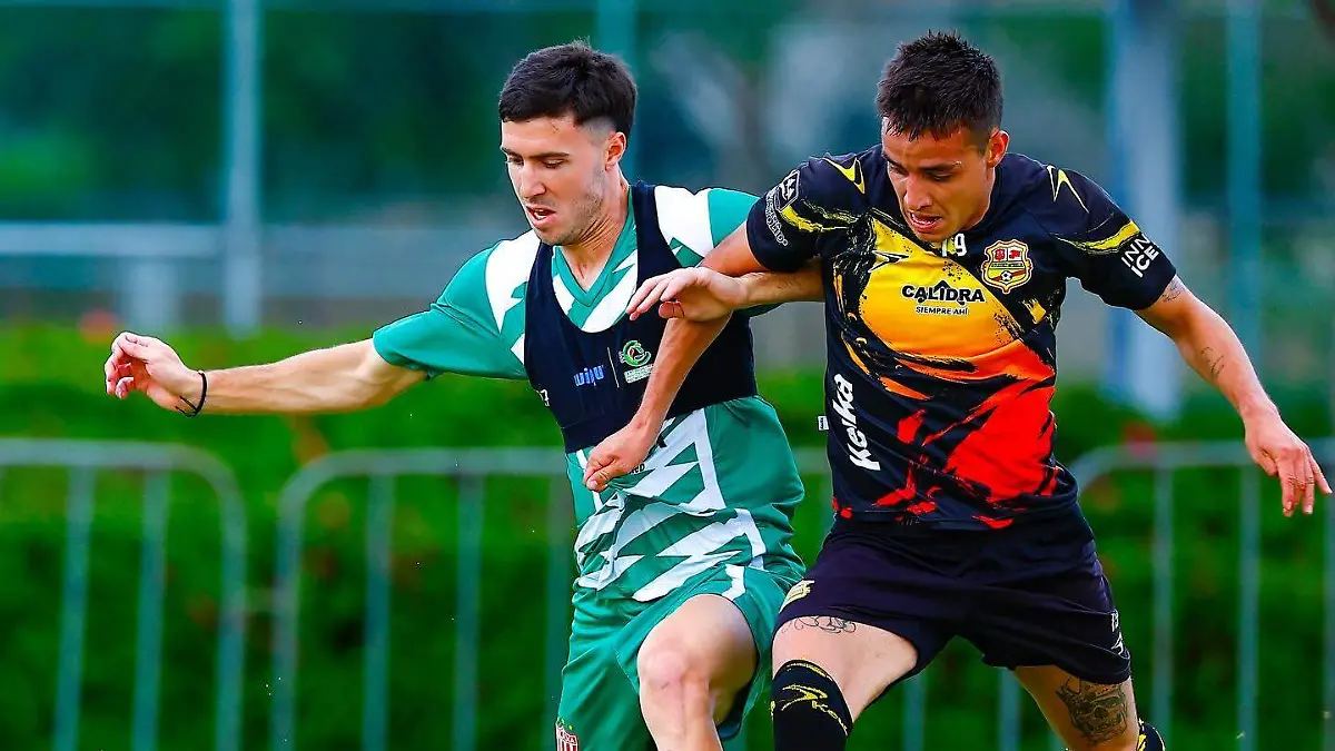 CLUB NECAXA_PARADELA_SALIDA