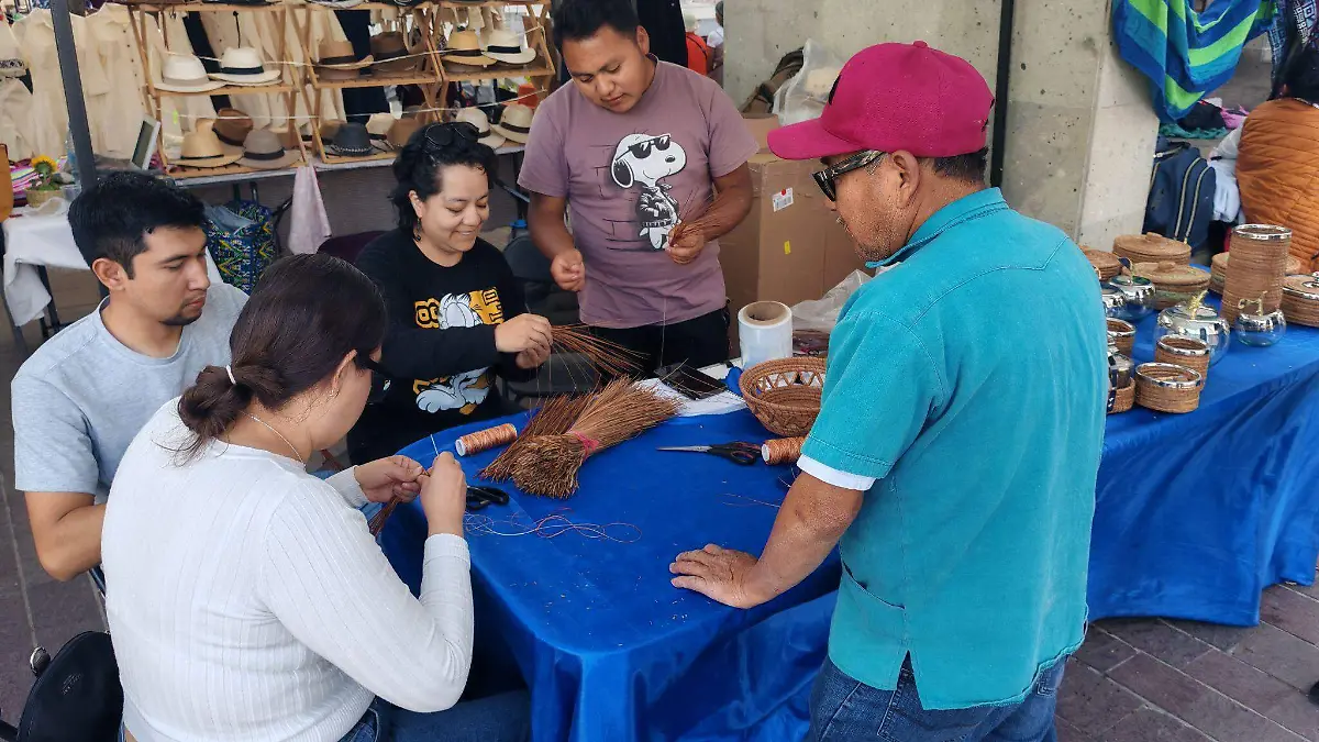 ARTESANO_FESTIVAL DE ARTESANIAS