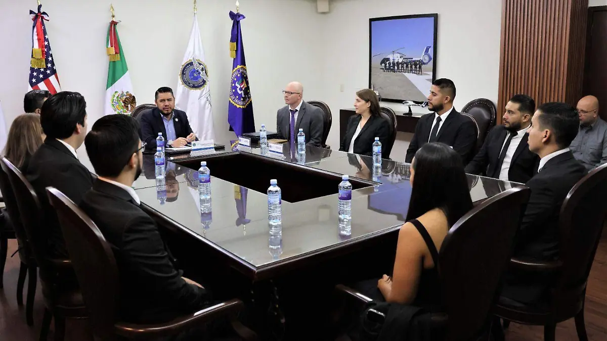 POLICÍAS-RECONOCIMIENTO