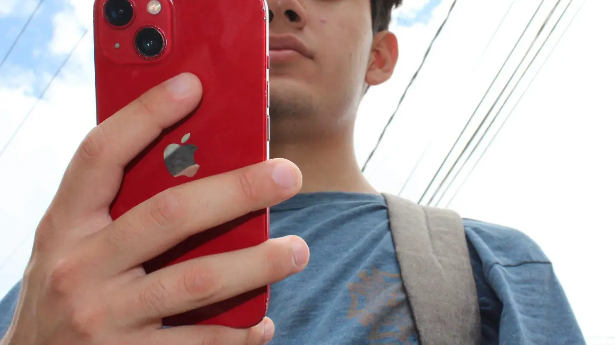 CELULARES ESCUELAS-REGULACIÓN