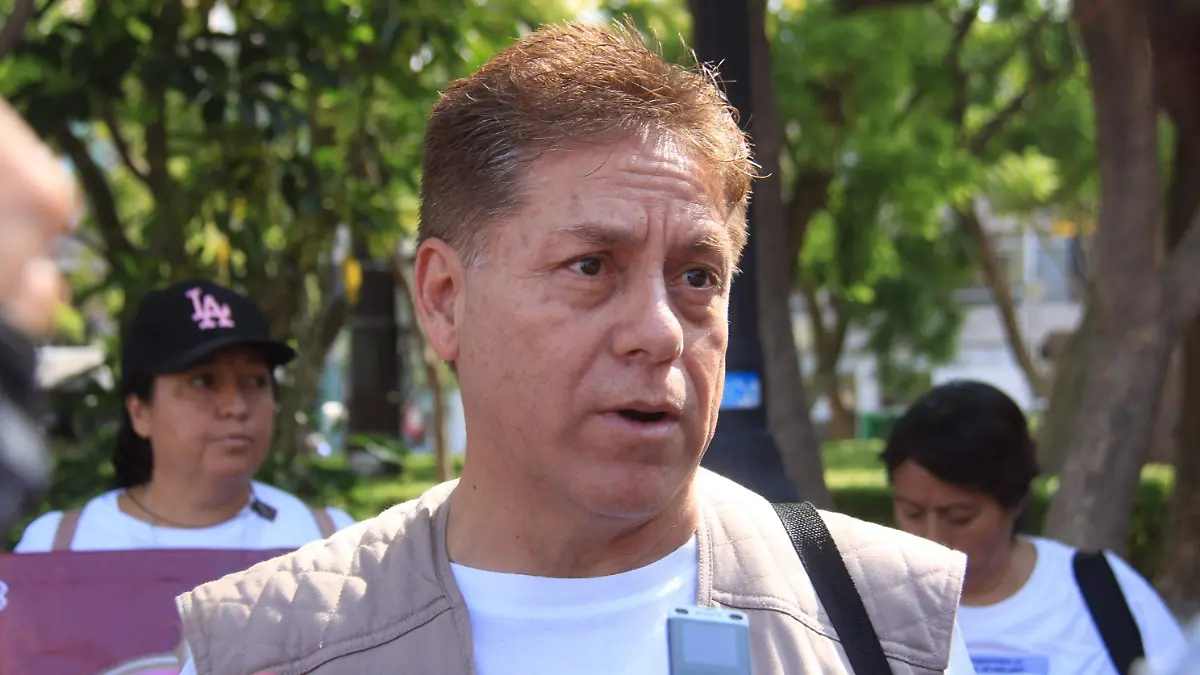 JAVIER ESPINOZA-COLECTIVO MAVERICK 