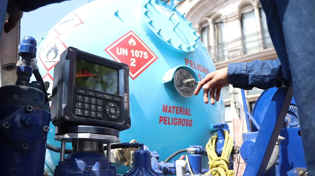 GASEROS-TRABAJADORES-LABORES