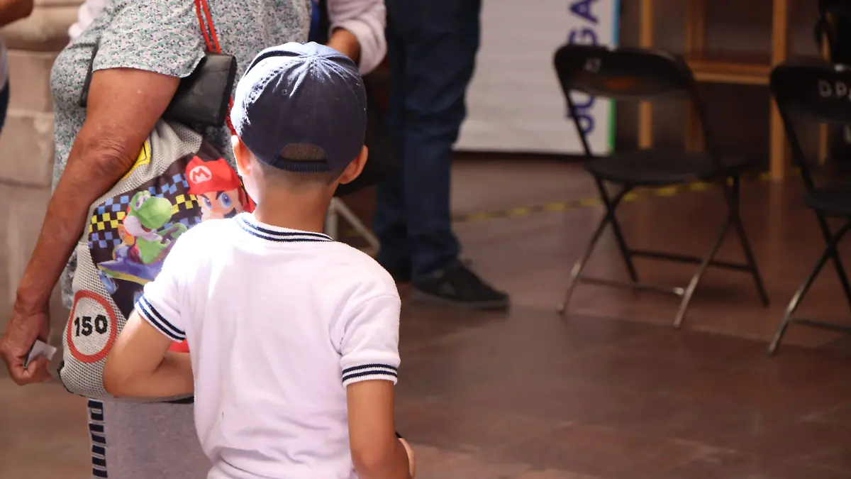 MENORES-NIÑOS-HOSPITAL