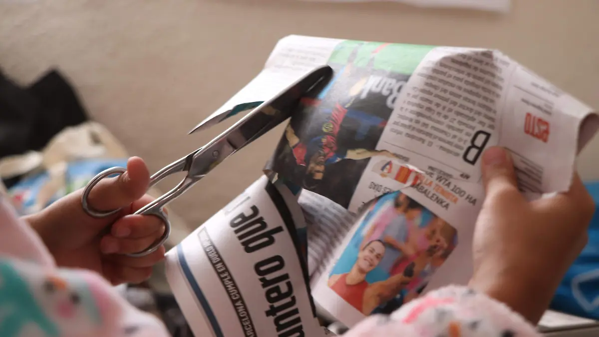 ZURDOS_MANO IZQUIERDA_POBLACIÓN