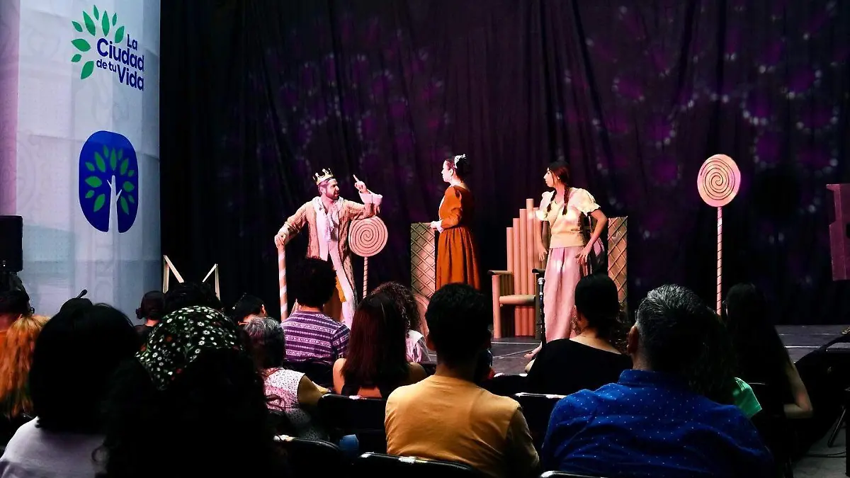 ESCENA_TEATRO_COLECTIVO