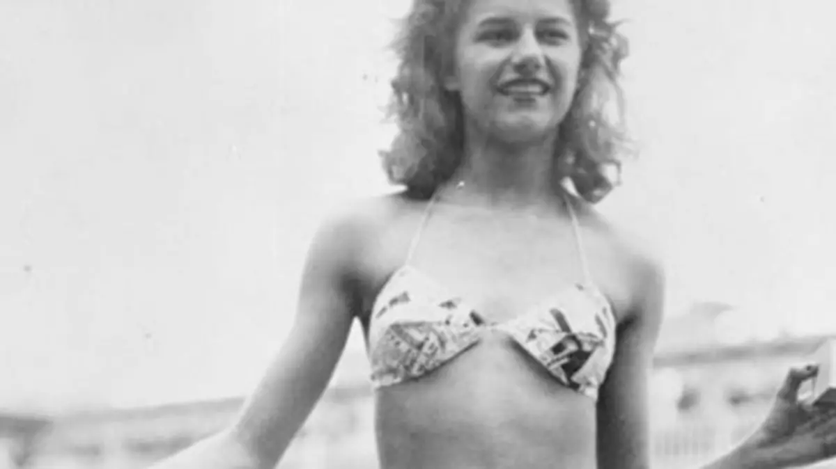 TRAJE DE BAÑO_BIKINI_HISTORIA