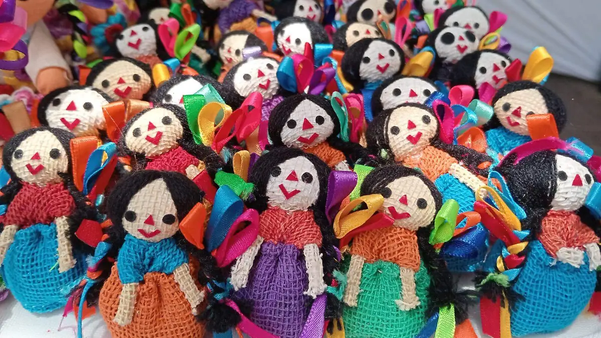 MUÑECA LELE-HISTORIA-CULTURA