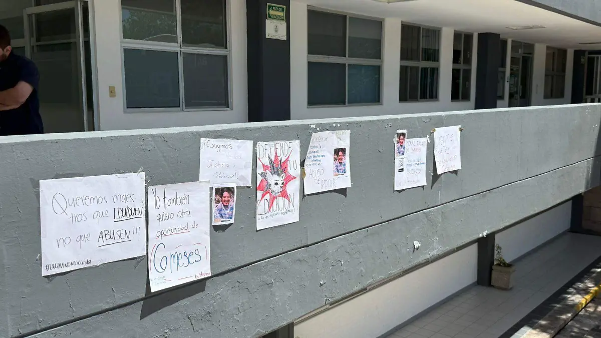 ALUMNOS HISTORIA_UAA_PARO