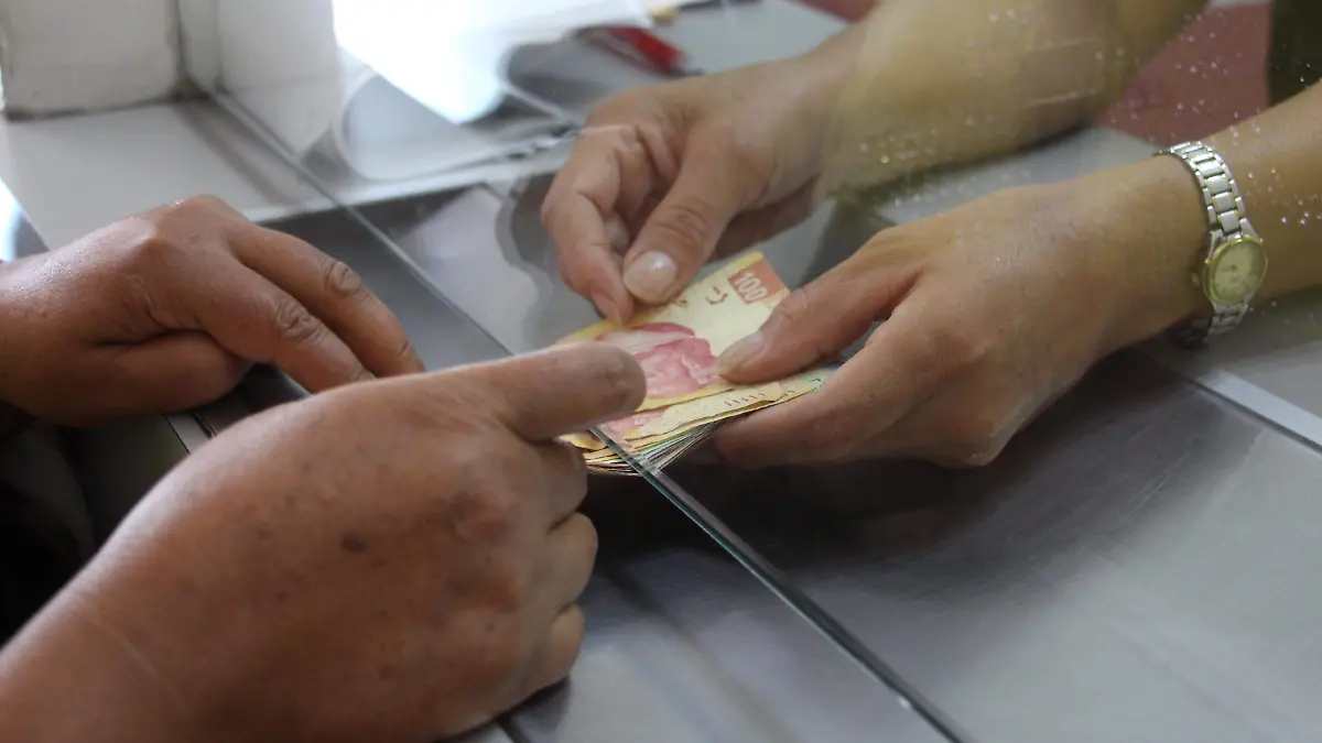 PENSIONES_PAGOS_TRABAJADORES