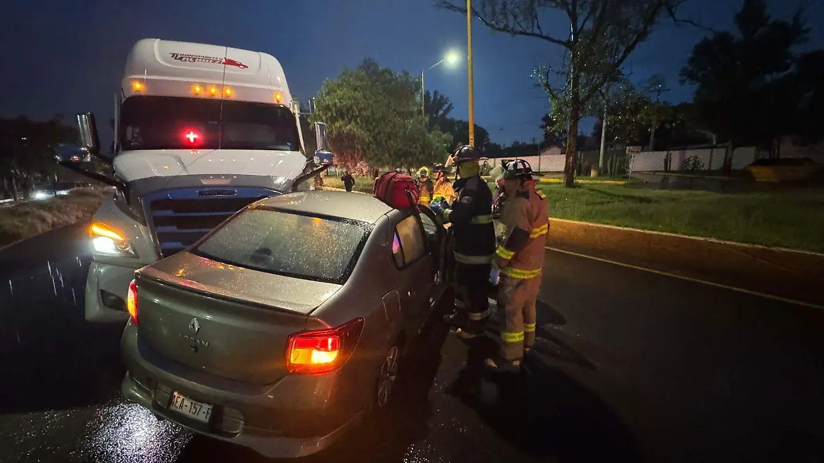 ACCIDENTES POR LLUVIA_EXCESO DE VELO