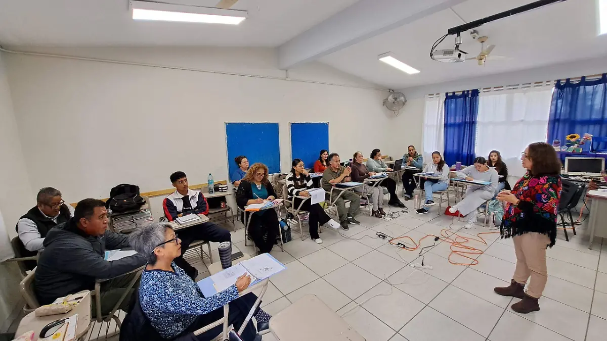 MAESTROS_ESCUELAS_EDUCACIÓN