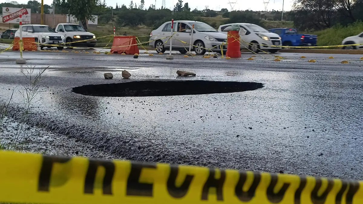 SOCAVONES_SEGUNDO ANILLO_REPARACIONES