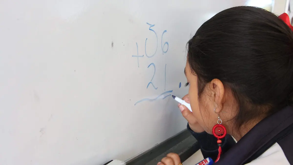 VACACIONES Y NIÑOS EN ESCUELA (4)
