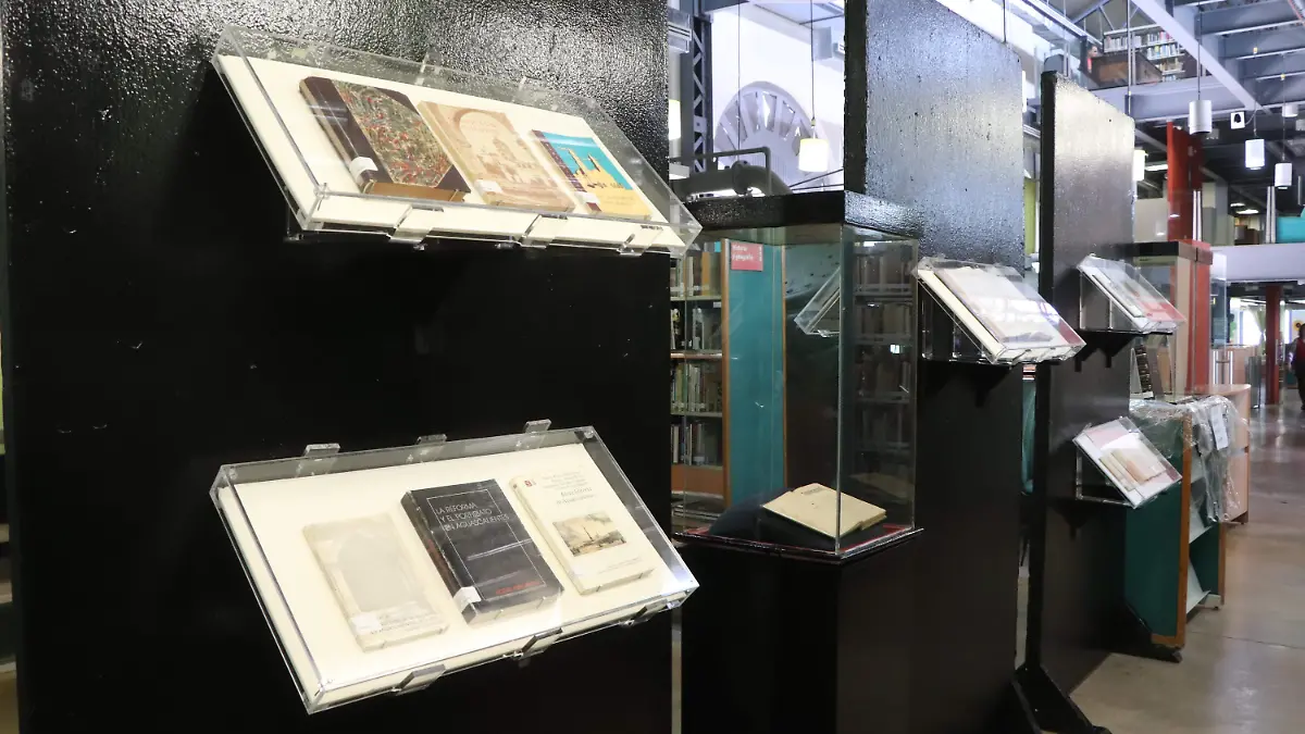 BIBLIOTECA PÚBLICA_CENTRAL_CENTE