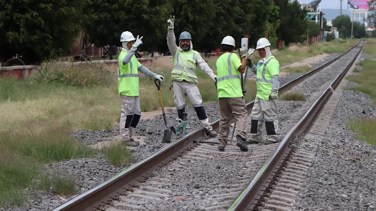 TRABAJADORES (2)