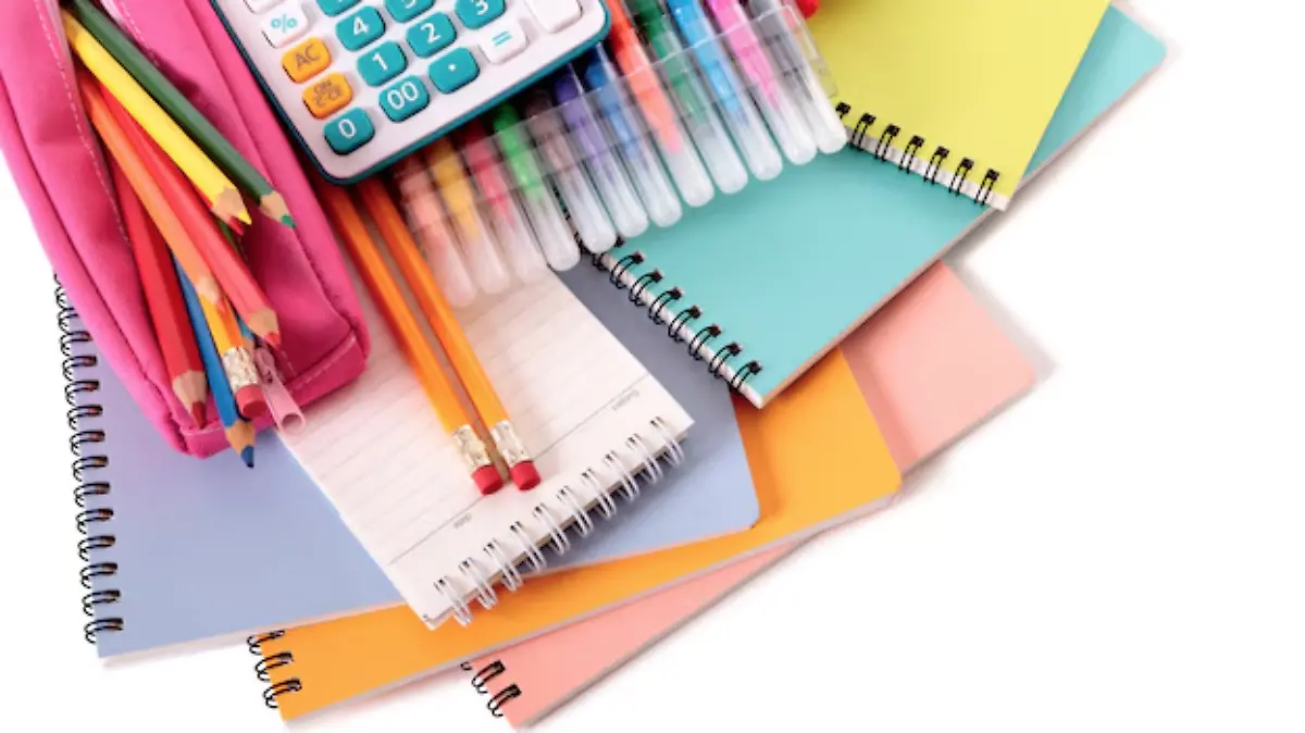 UTILES ESCOLARES-PAPALERÍA-ARTICULOS