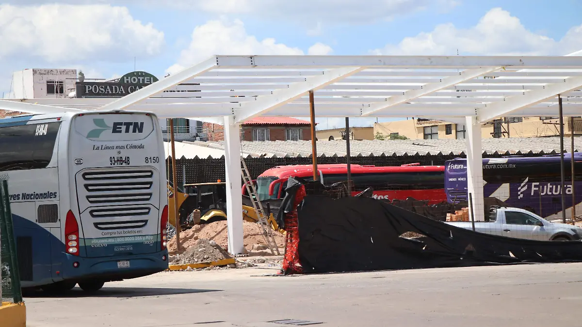 ANDENES-CENTRAL DE AUTOBUSES-ESTRUCTURA