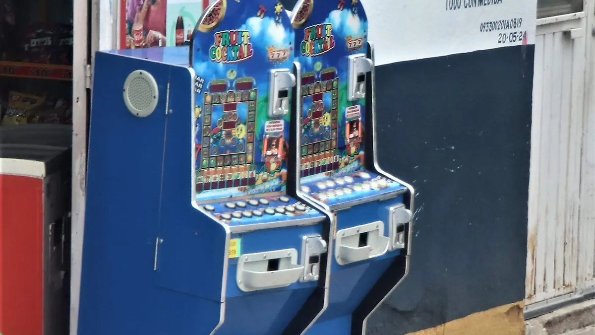 MAQUINAS TRAGAMONEDAS-OPERATIVO