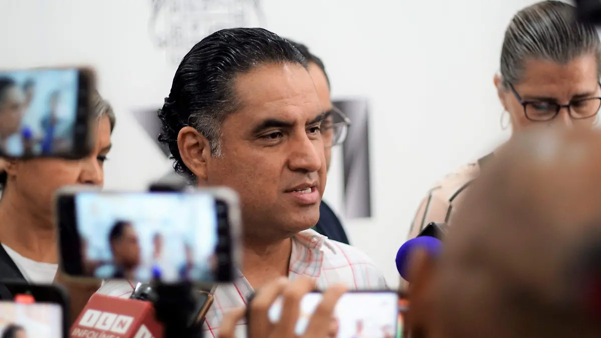 DIPUTADO EMANUELLE SÁNCHEZ (2)