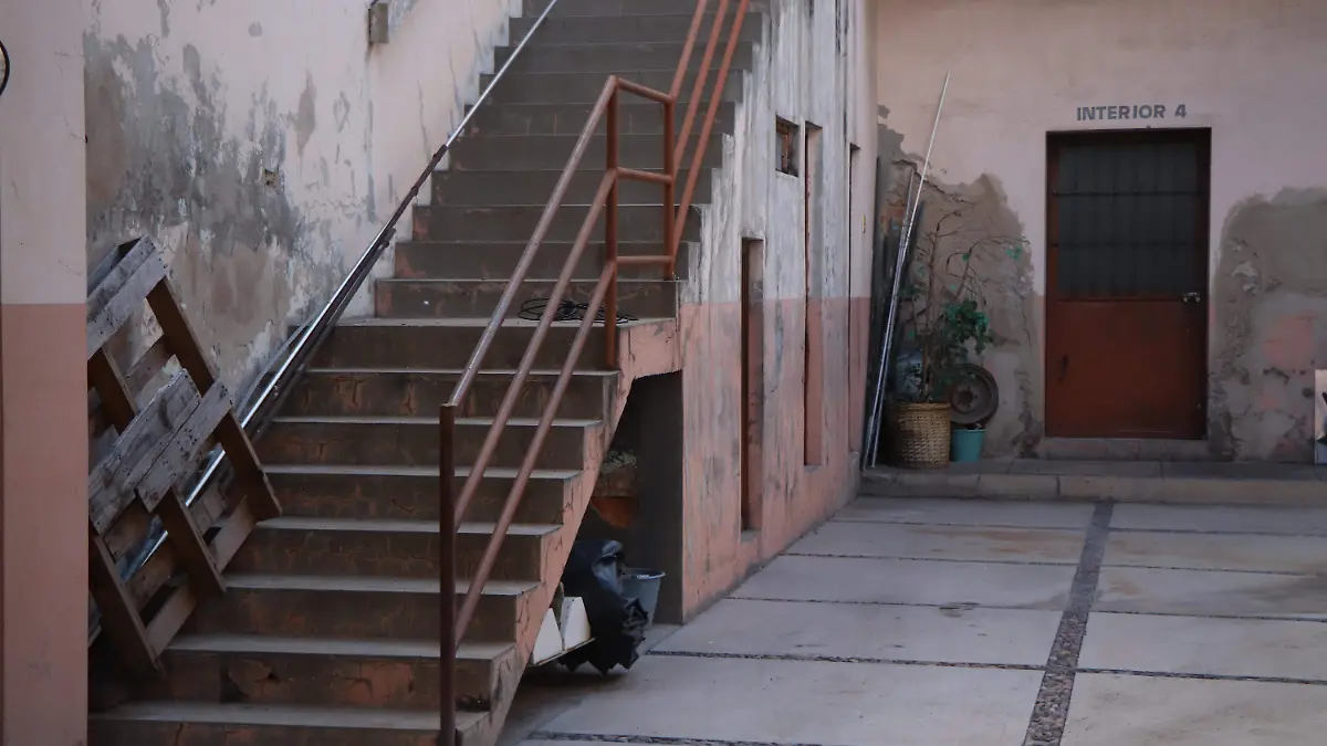 VECINDAD DEL CHAVO-TERESA-AGUASCALIENTES