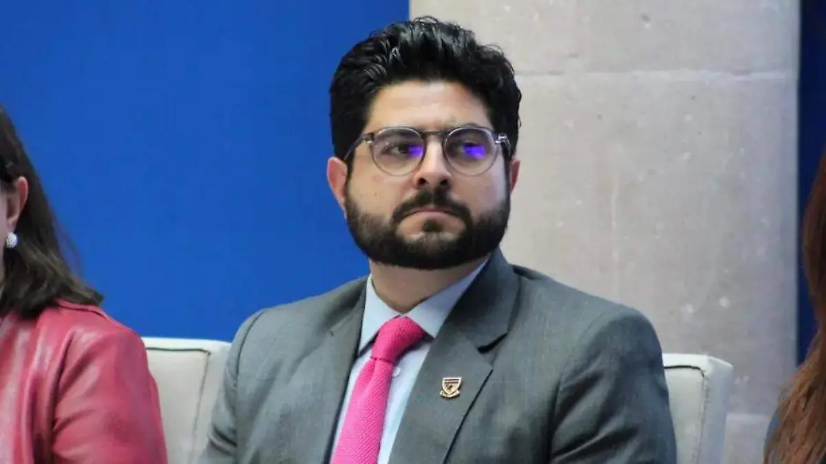 FERNANDO LÓPEZ VELARDE