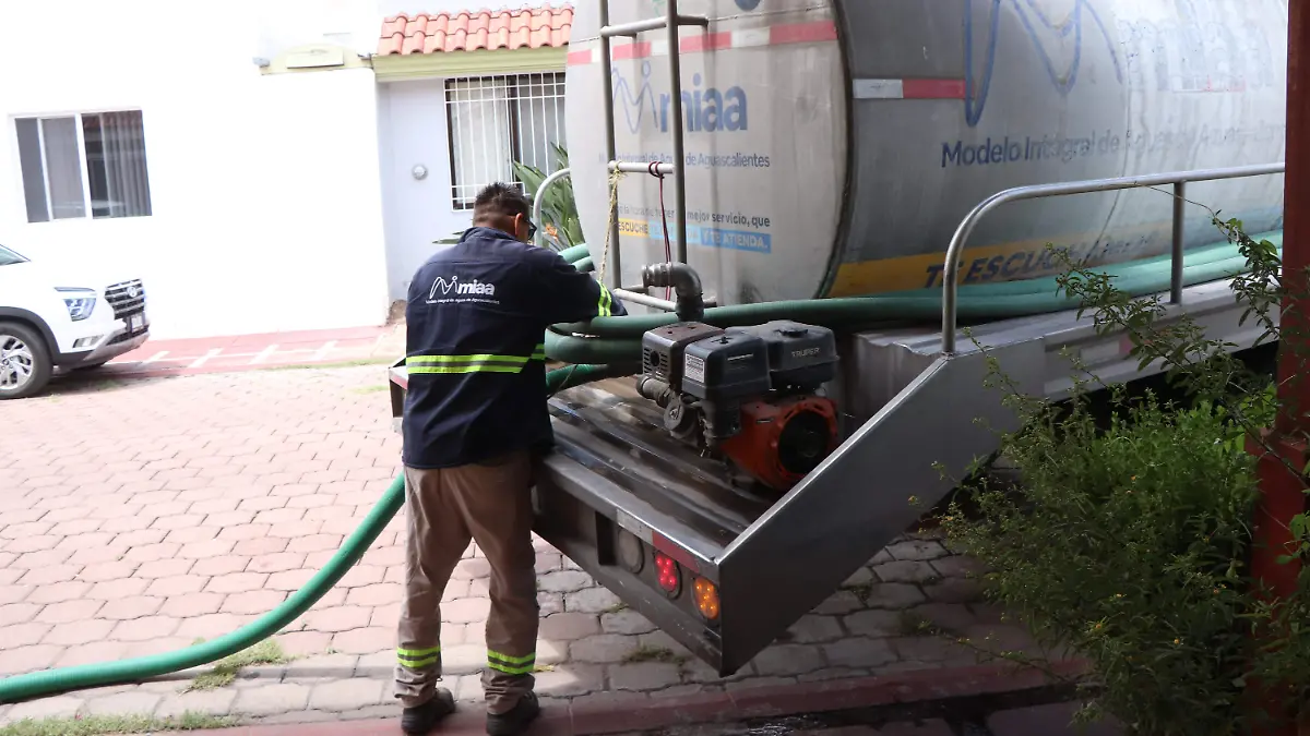 DESABASTO AGUA (2)