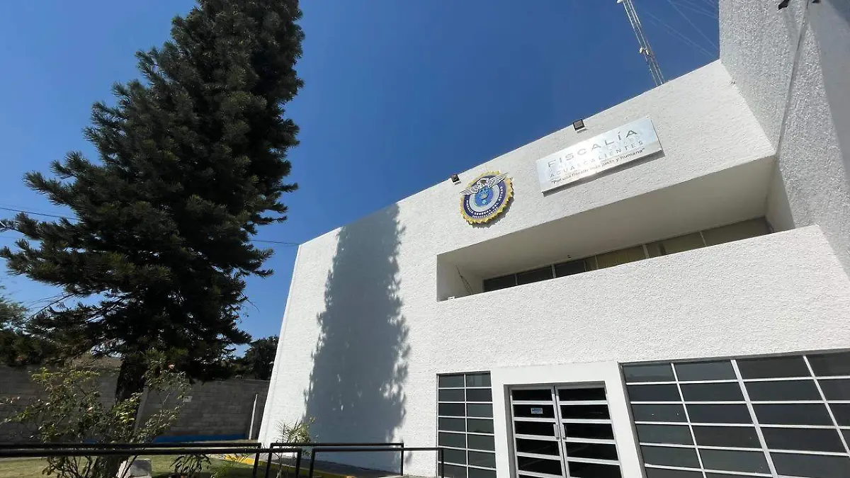 EXPOLICÍA_SECUESTRO_DESAPARECIDO