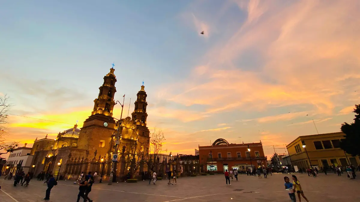 REMODELACIÓN CENTRO HISTORICO MERCADOS (2)