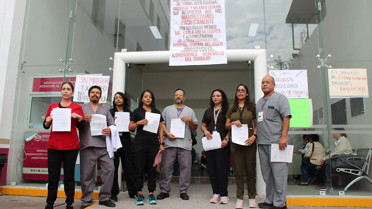 MANIFESTANTES (1)