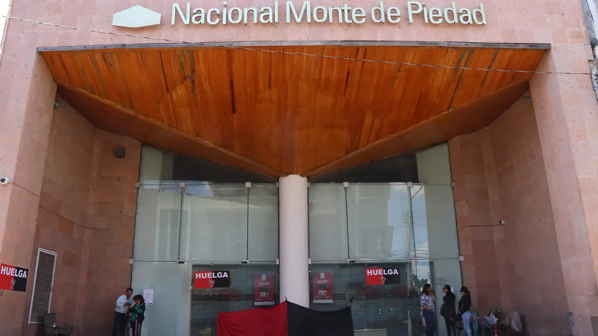 HUELGA MONTE DE PIEDAD TRABAJADORES (1)