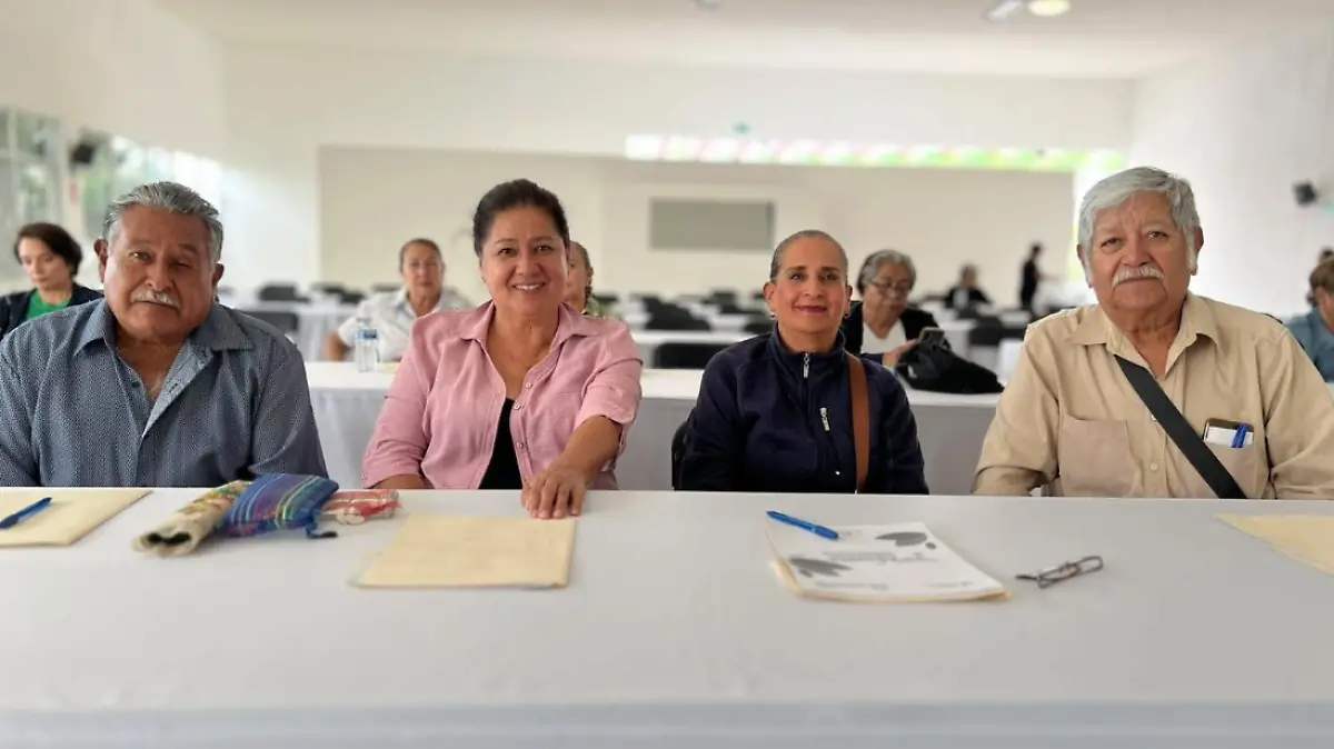 CONVOCATORIA-ABUELITOS-EMPRENDEDOR