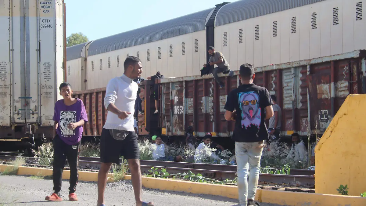 FISCALÍA Y MIGRANTES_DEPORTADOS_COLOMBIANOS