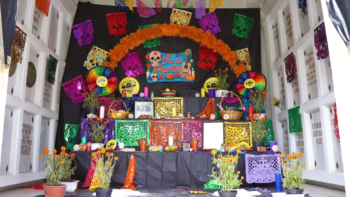 ALTAR (9)