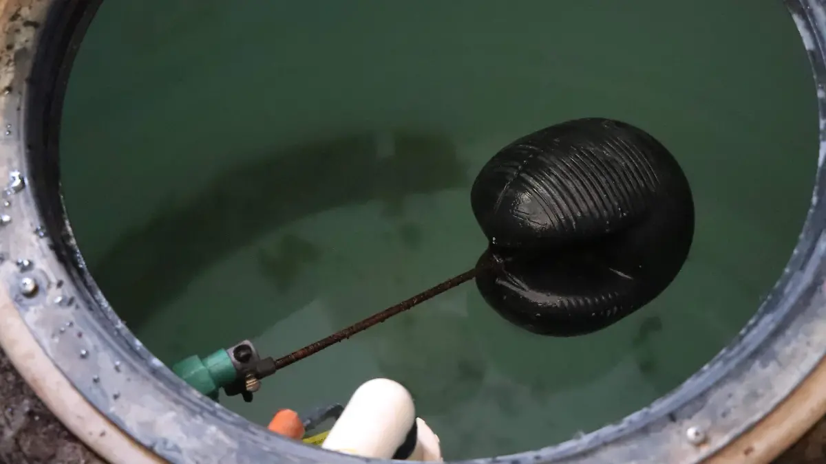 LAS FLORES-FALTA DE AGUA-VECINOS